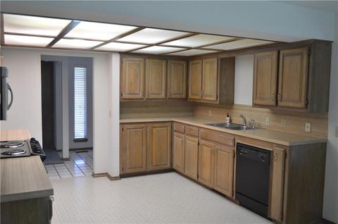 3300 Walnut Rd, Norman, OK 73072 photo 8