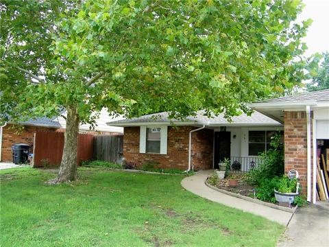 721 Lakecrest, Moore, OK 73170 photo 3