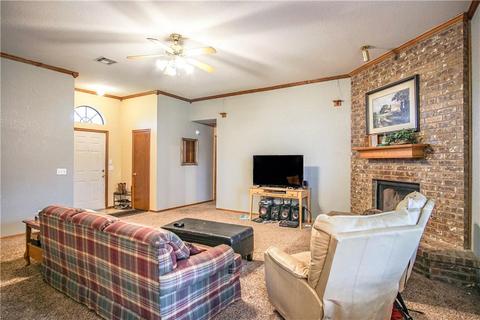 1900 Old Central Dr, Norman, OK 73071 photo 12