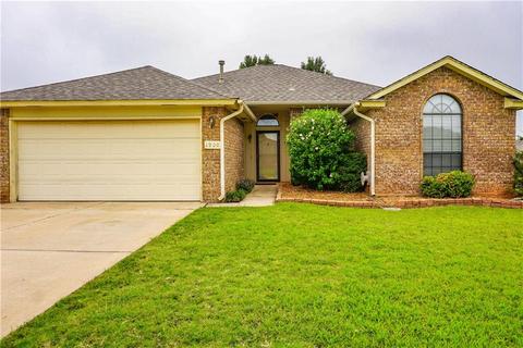 1900 Old Central Dr, Norman, OK 73071 photo 2