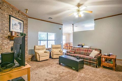 1900 Old Central Dr, Norman, OK 73071 photo 13