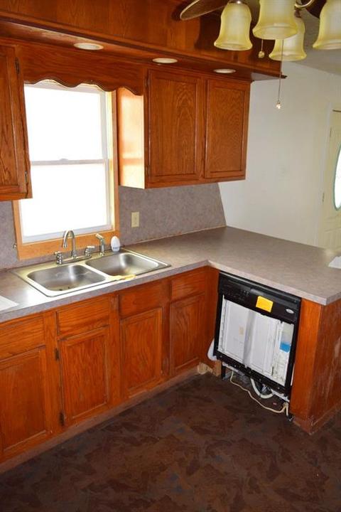502 E Ripley St, Byars, OK 74831 photo 13