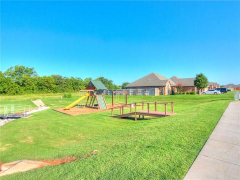 3301 Red Rock Dr, Moore, OK 73165 photo 34