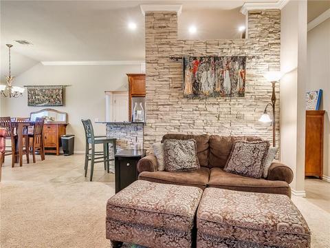 3301 Red Rock Dr, Moore, OK 73165 photo 10