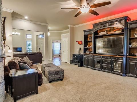 3301 Red Rock Dr, Moore, OK 73165 photo 8