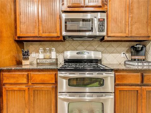 3301 Red Rock Dr, Moore, OK 73165 photo 16