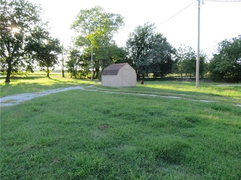 297 N Arena, Mcloud, OK 74851 photo 3