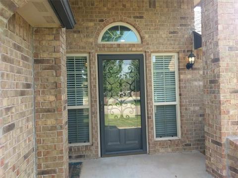1300 Mead Cir, Moore, OK 73170 photo 3