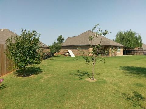1300 Mead Cir, Moore, OK 73170 photo 33