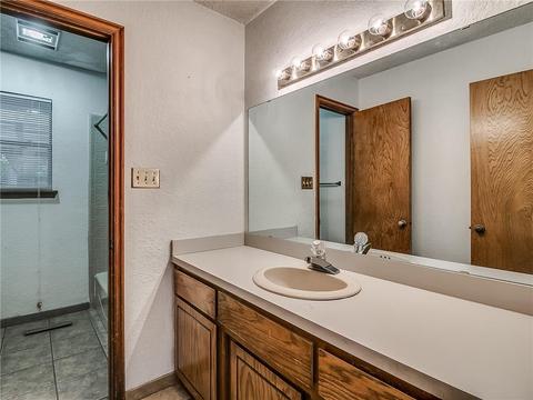 1713 Davinbrook Dr, Norman, OK 73072 photo 25