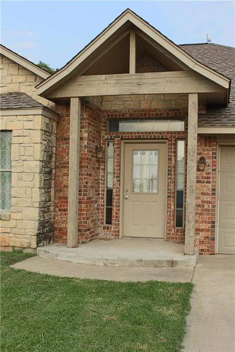 102 W End Ct, Tuttle, OK 73089 photo 3