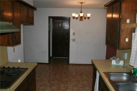 500 Beebe St, Jones, OK 73049 photo 5