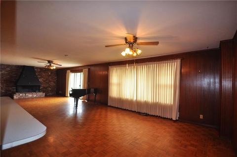 2209 E Robinson, Norman, OK 73071 photo 11