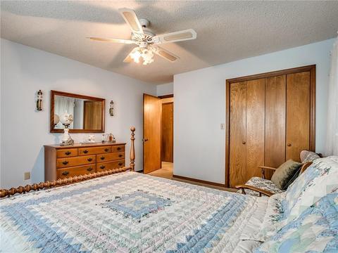 204 E Fox Ln, Newcastle, OK 73065 photo 28