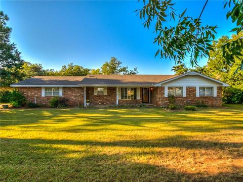 204 E Fox Ln, Newcastle, OK 73065 photo 1
