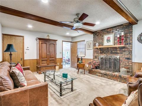 204 E Fox Ln, Newcastle, OK 73065 photo 5
