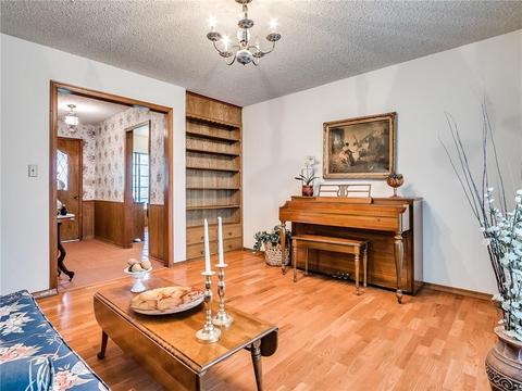 204 E Fox Ln, Newcastle, OK 73065 photo 9