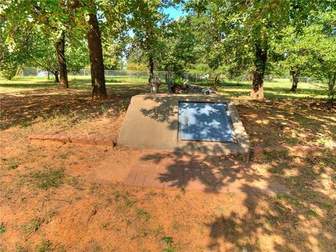 14 Walker Ln, Mcloud, OK 74851 photo 24