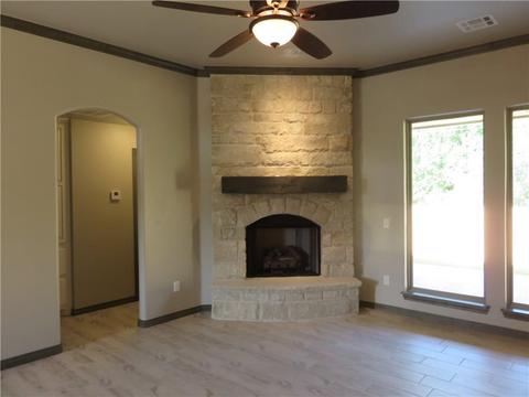 2717 Ethan Ln, Moore, OK 73160 photo 2