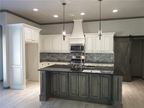 2717 Ethan Ln, Moore, OK 73160 photo 3