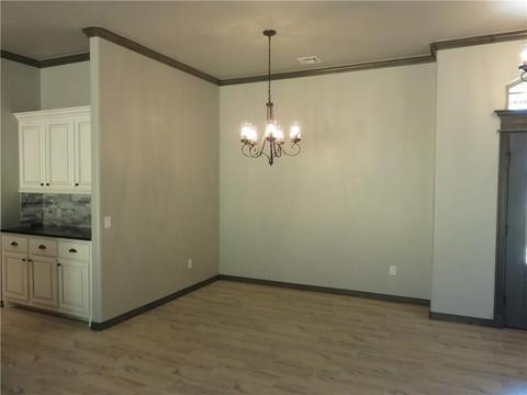 2717 Ethan Ln, Moore, OK 73160 photo 5
