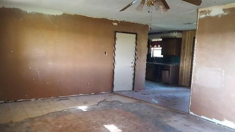 610 N Oklahoma, Tryon, OK 74875 photo 4