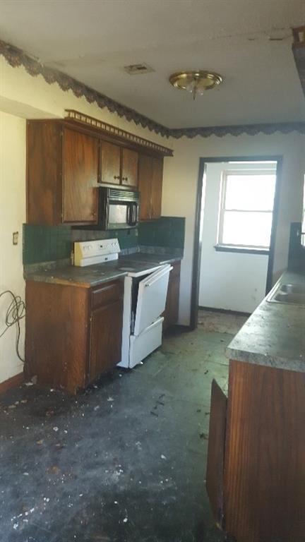 610 N Oklahoma, Tryon, OK 74875 photo 7