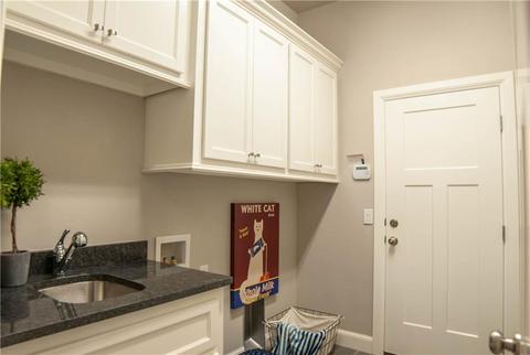 3225 Clock Tower Cir, Edmond, OK 73034 photo 9