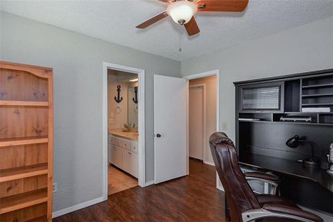 804 N Parkview Cir, Moore, OK 73170 photo 24