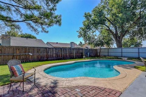804 N Parkview Cir, Moore, OK 73170 photo 27