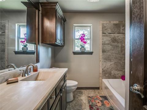 20960 Landmark, Harrah, OK 73045 photo 6
