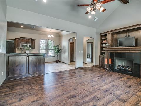 20960 Landmark, Harrah, OK 73045 photo 12