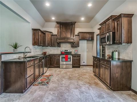 20960 Landmark, Harrah, OK 73045 photo 17