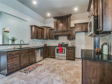 20960 Landmark, Harrah, OK 73045 photo 18