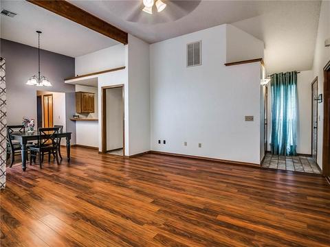 2311 Cedar Brk, Moore, OK 73160 photo 5