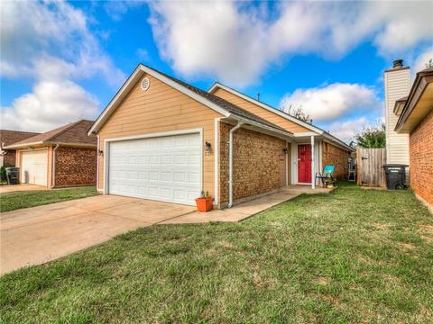 2311 Cedar Brk, Moore, OK 73160 photo 1