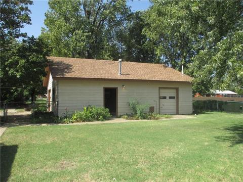 203 Washington, Corn, OK 73024 photo 5
