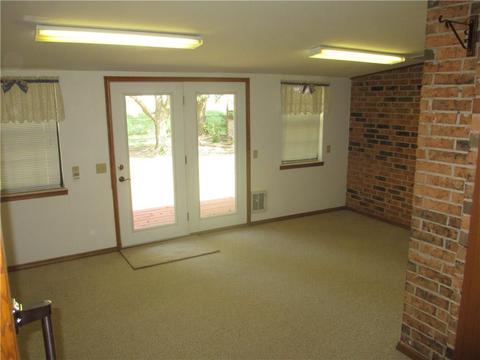 203 Washington, Corn, OK 73024 photo 13