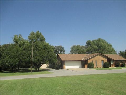 203 Washington, Corn, OK 73024 photo 3