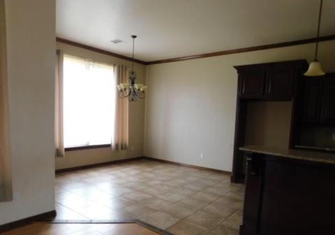 3200 Sparrow Dr, Moore, OK 73165 photo 3