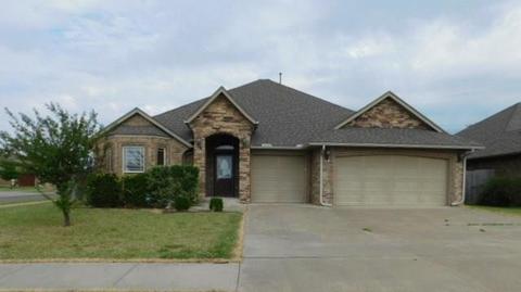 3200 Sparrow Dr, Moore, OK 73165 photo 1