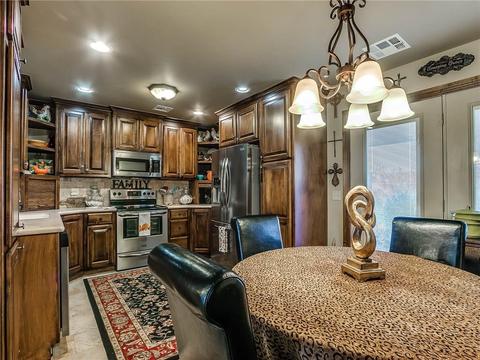 305 Golden Ter, Tuttle, OK 73089 photo 22