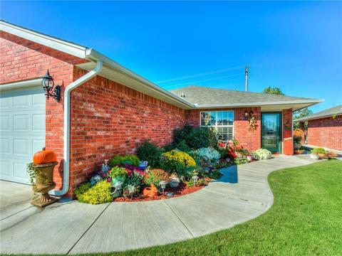 305 Golden Ter, Tuttle, OK 73089 photo 2
