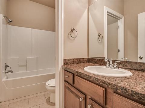 20660 Frontier, Harrah, OK 73045 photo 11