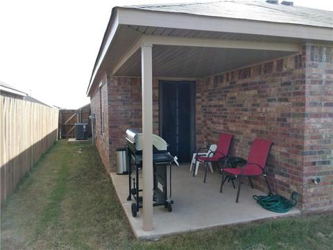Undisclosed, Moore, OK 73160 photo 16