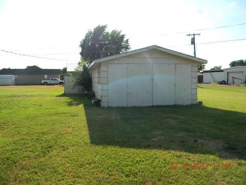 202 N Second St, Cheyenne, OK 73628 photo 13