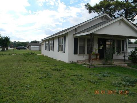 202 N Second St, Cheyenne, OK 73628 photo 2