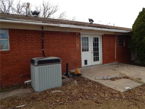 705 W A St, Eldorado, OK 73537 photo 25