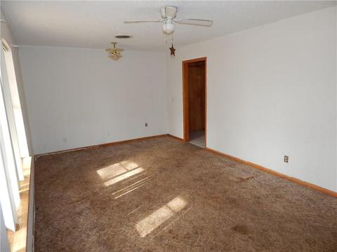 705 W A St, Eldorado, OK 73537 photo 2