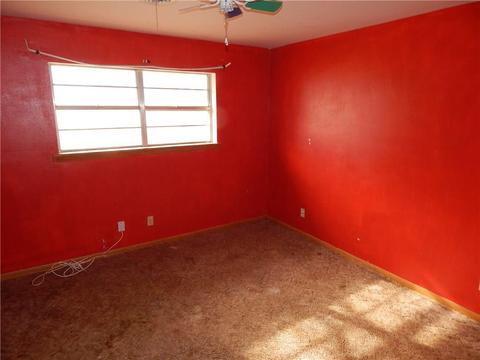 705 W A St, Eldorado, OK 73537 photo 13